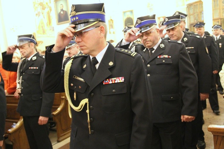 Zaduszki strażackie w Oleśnie