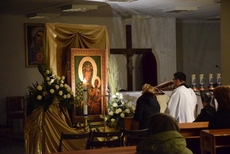 Pasterka Maryjna w Skierniewicach