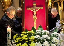 Peregrynacja w Mielcu rozpoczęła się w bazylice św. Mateusza.