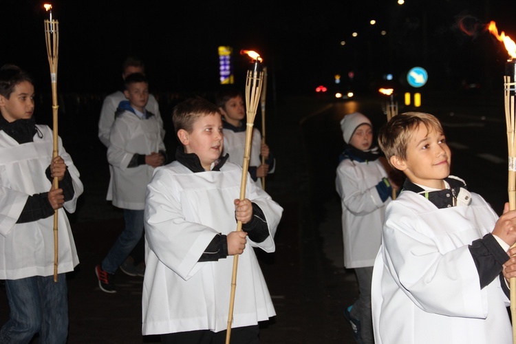 Powitanie ikony MB Częstochowskiej w parafii Niepokalanego Serca NMP w Skierniewicach