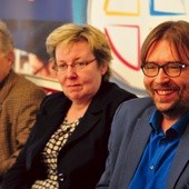 Od prawej: prof. Sławomir Jacek Żurek, prof. Mariola Jarczykowa, dr hab. Wacław Pyczek.