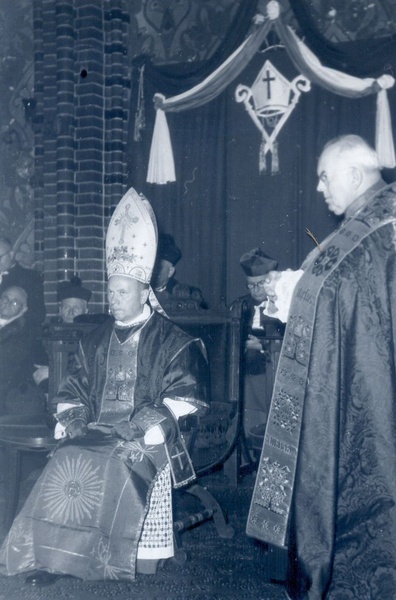 Powrót biskupów śląskich w 1956 roku
