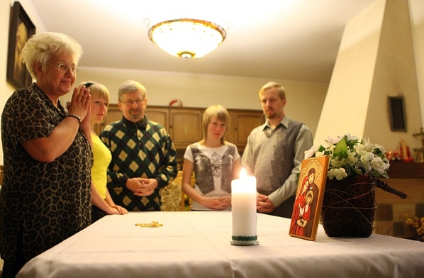 W Krakowie o liturgii domowej