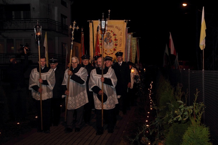 Powitanie ikony MB Częstochowskiej w parafii Grzymkowice-Byki