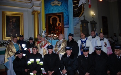 W Eucharystii uczestniczyli m.in. strażacy