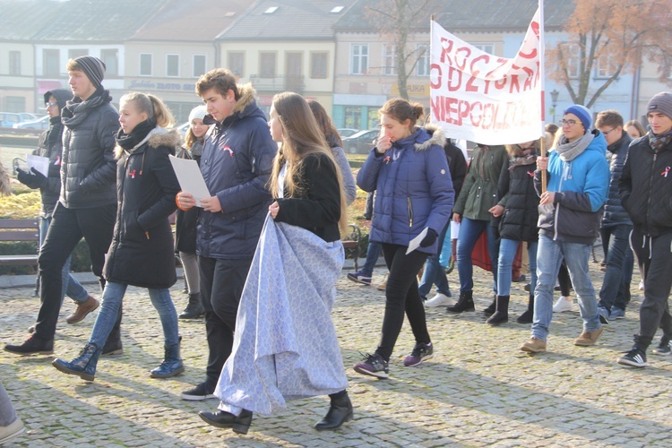 Marsz patriotyczny w Łowiczu