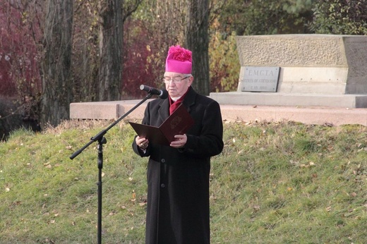 Uroczystości na cmentarzu Francuskim