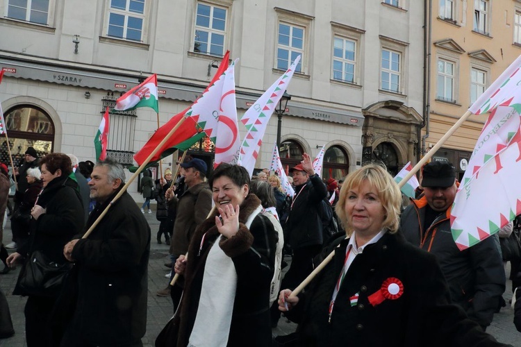 Pochód patriotyczny Kraków 11 listopada 2016