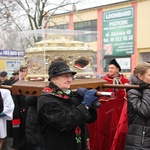 Procesja z relikwiami św. Wiktorii w Łowiczu