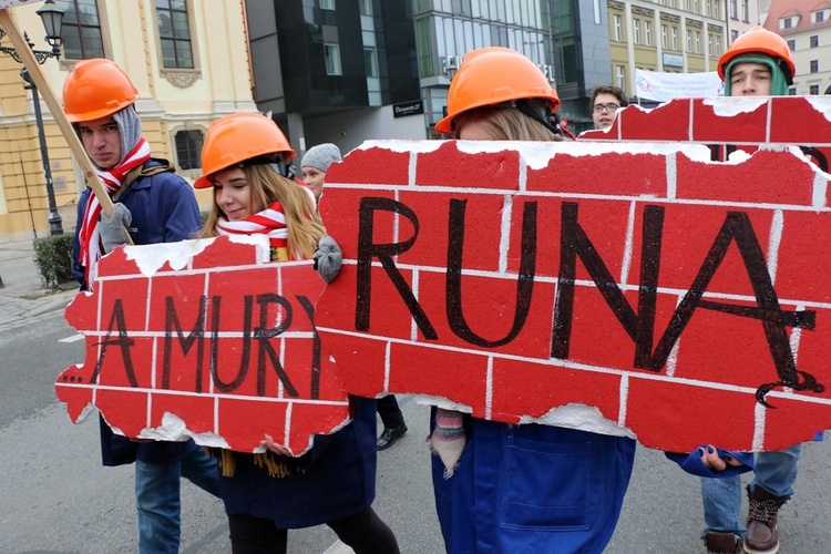 XV Radosna Parada Niepodległości we Wrocławiu