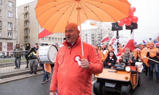 Pęknięta niepodległa