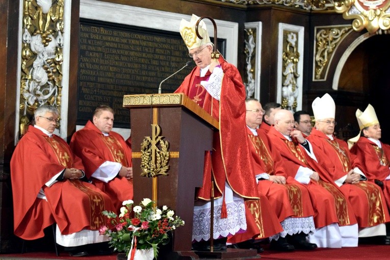 Mszy św. rozpoczynającej obrady przewodniczył bp Ignacy Dec