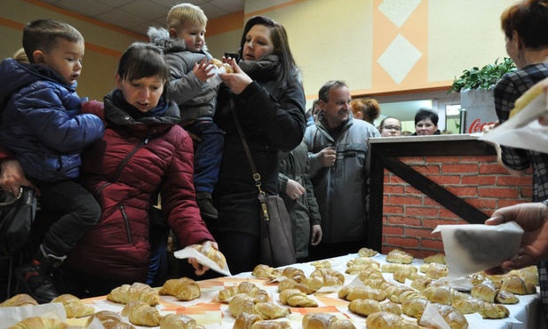 Święty od miłosierdzia i rogalików