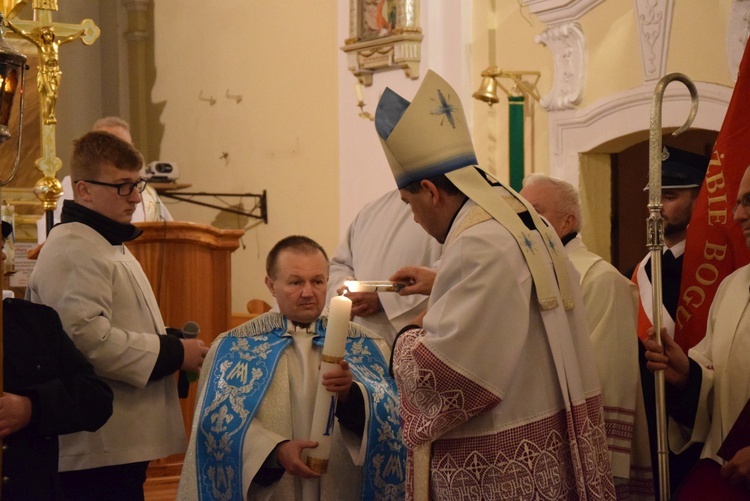 Powitanie ikony MB Częstochowskiej w Regnowie