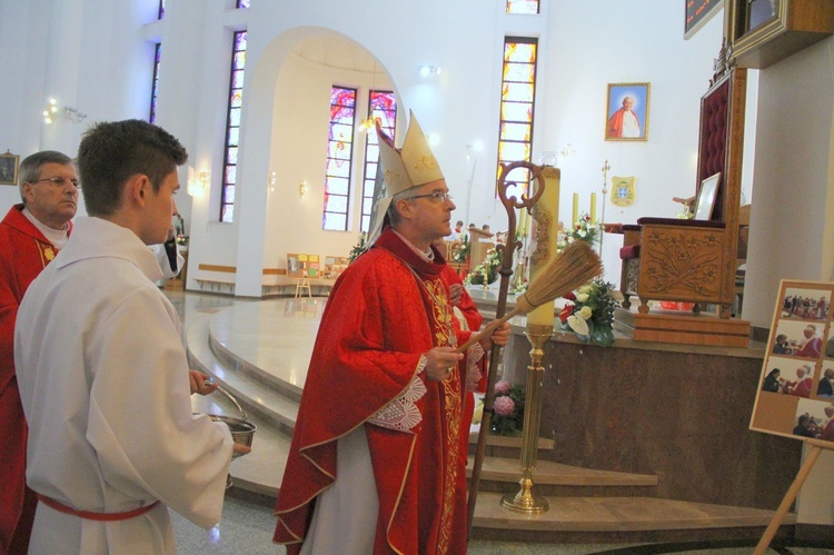 Poświęcenie kaplic u Karoliny