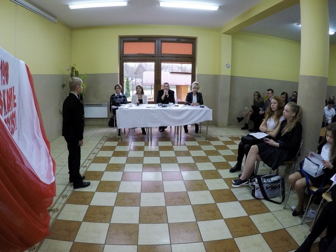 O niepodległości w Żdżarach