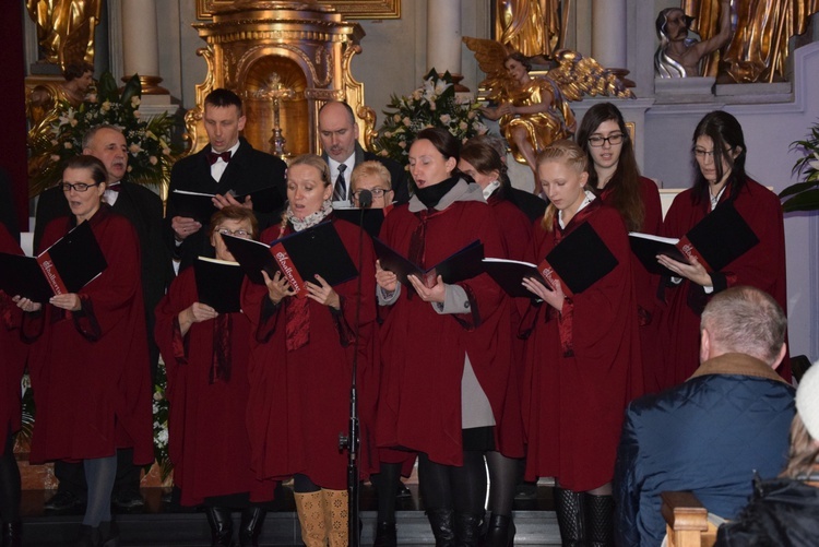 Powitanie ikony MB Częstochowskiej w Białej Rawskiej