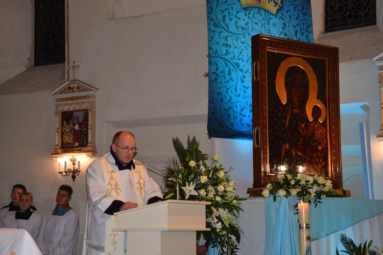 Powitanie ikony MB Częstochowskiej w Białej Rawskiej