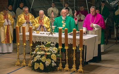 Modlitwie  przewodniczył metropolita warmiński.