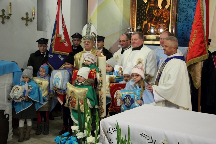 Powitanie ikony MB Częstochowskiej w Szczukach