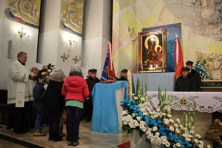 Powitanie ikony MB Częstochowskiej w Szczukach