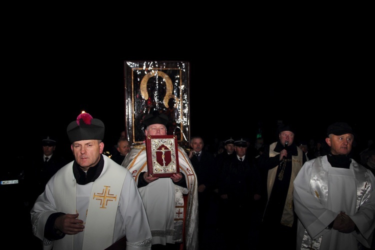 Powitanie ikony MB Częstochowskiej w Szczukach