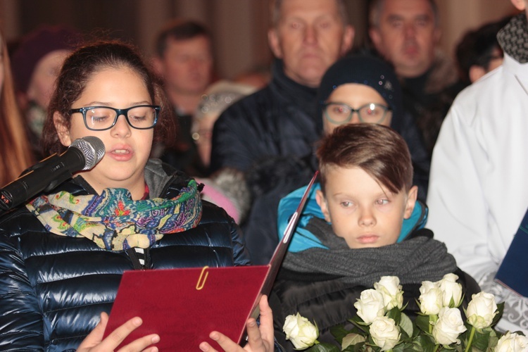 Powitanie ikony MB Częstochowskiej w Sadkowicach