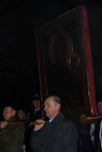 Powitanie ikony MB Częstochowskiej w Sadkowicach
