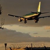 Bezpilotowy śmigłowiec omal nie uderzył w airbusa