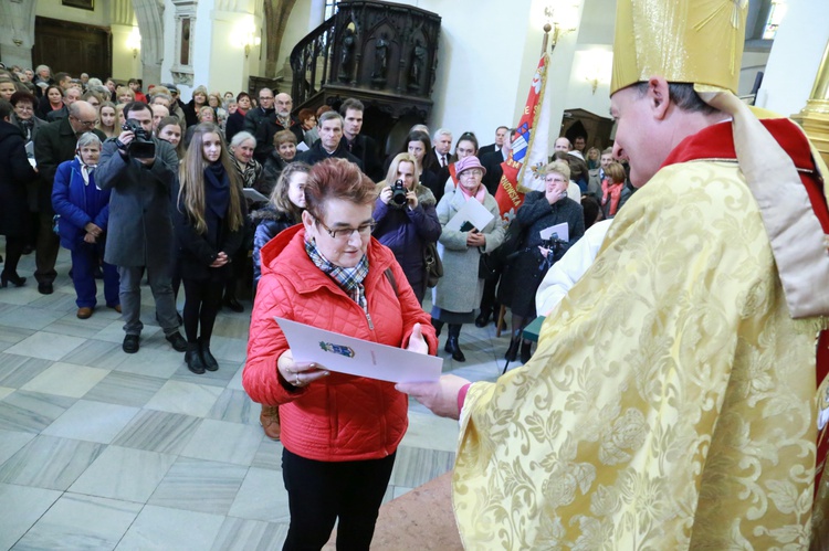 Medale od biskupa tarnowskiego