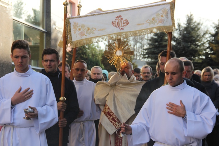 Uroczystości odpustowe w parafii Jezusa Chrystusa Króla Wszechświata w Rawie Maz.