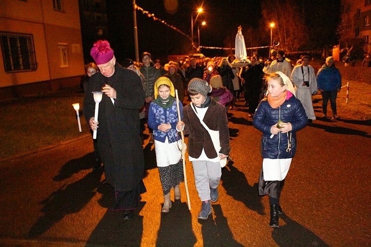 Głuszyca. Procesja ulicami miasta