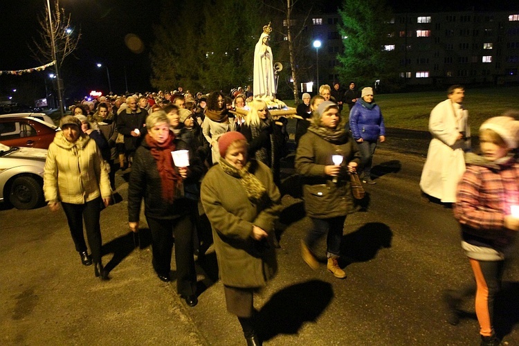 Głuszyca. Procesja ulicami miasta