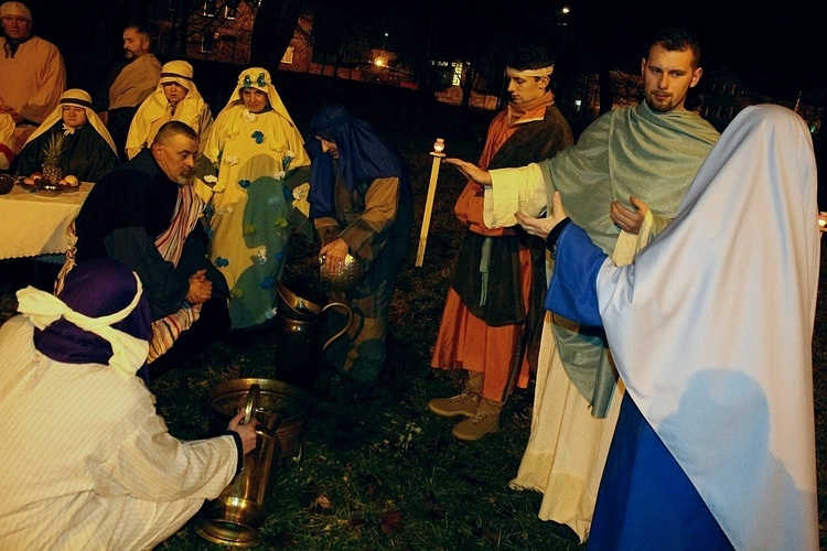 Głuszyca. Procesja ulicami miasta