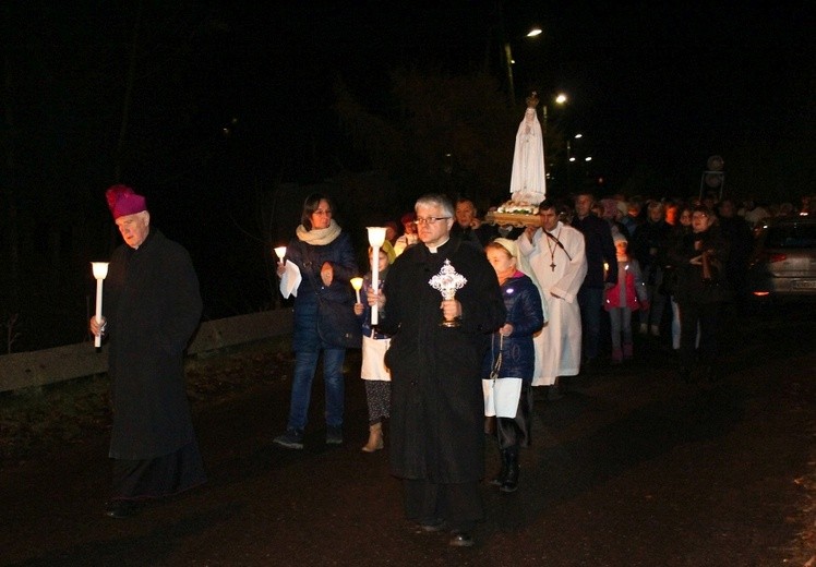 Głuszyca. Procesja ulicami miasta