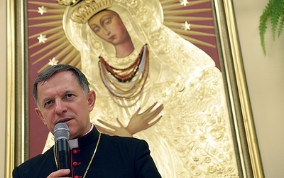 O sytuacji katolików za wschodnią granicą opowiada abp Mieczysław Mokrzycki.