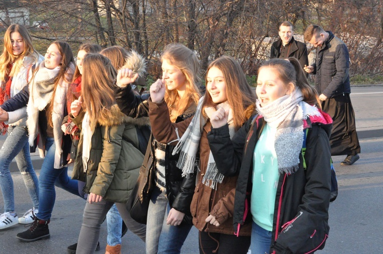 Synaj w Nowym Sączu - procesja