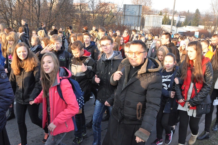 Synaj w Nowym Sączu - procesja