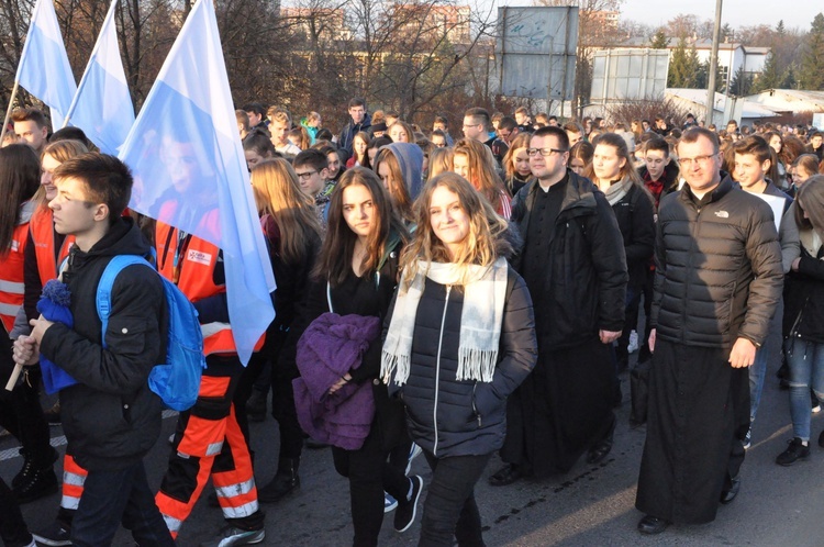 Synaj w Nowym Sączu - procesja