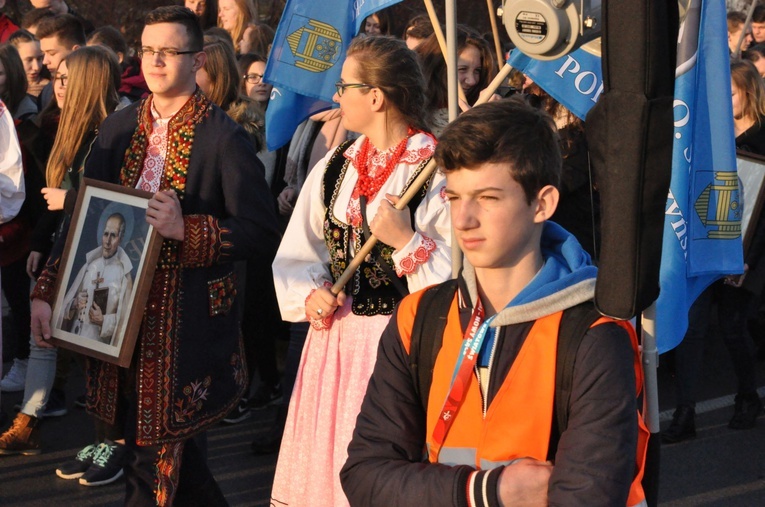 Synaj w Nowym Sączu - procesja