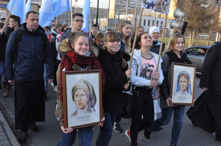 Synaj w Nowym Sączu - procesja