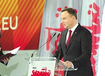 ▲	– Liczę, że będziemy ze sobą rozmawiali, bo dialog może uratować Polskę – mówił prezydent.