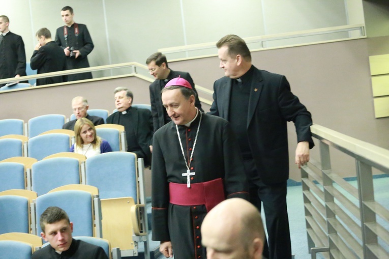 Ecclesia semper renovanda