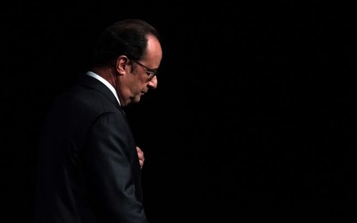 Hollande ucieka przed klęską