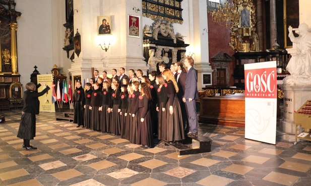Chóralne "Zdravo Marije"