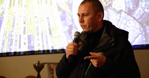 Lech Dokowicz: Przez popełniane grzechy żyjemy "na krechę"