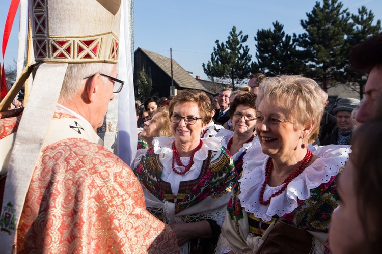 Pobłogosławienie groty św. Barbary w Gołkowicach