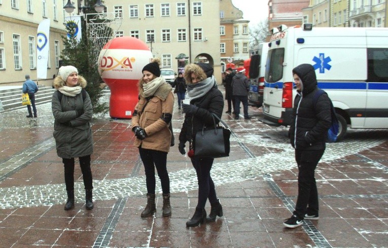 Zostań św. Mikołajem - oddaj krew