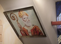 Patron tych zza krat