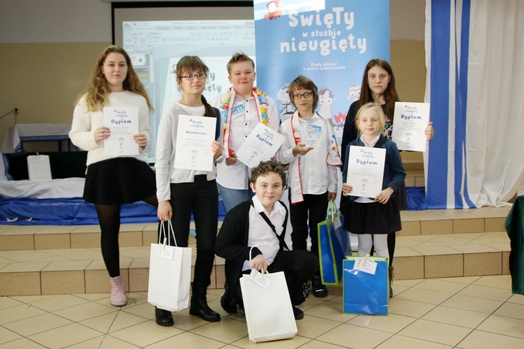 Konkurs o św. Teresie z Kalkuty